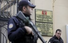 Консульство России в Стамбуле окружили полицейские