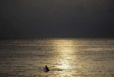 Австралійський моряк та його собака вижили після двох місяців дрейфування в океані