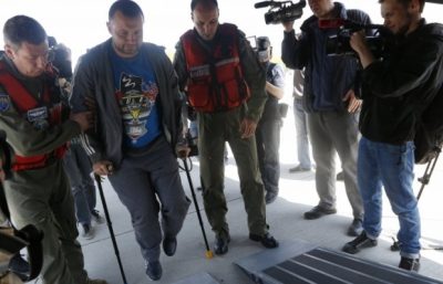 Бойцы АТО отправляются на реабилитацию за рубеж / Фото: УНИАН