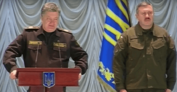 Порошенко представил нового командующего Нацгвардии / @poroshenko Порошенко представил нового командующего Нацгвардии / @poroshenko