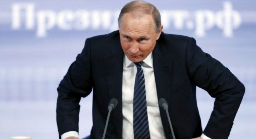 С Путиным вниз :