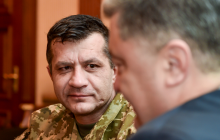 Порошенко встретился с освобожденным с 18 попытки "киборгом" "Рахманом"