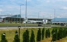 Спецслужби Болгарії: Біля аеропорту Софії вибухового пристрою не виявили