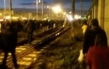 Власти Турции заявили, что причиной взрыва у станции метро стала бомба