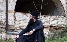Коли весь світ грішить або спить, на Афоні моляться - єпископ Климент (Вечеря) (рос.)