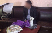 Директора предприятия Минобороны с заместителем задержали на взятке в полмиллиона (фото)