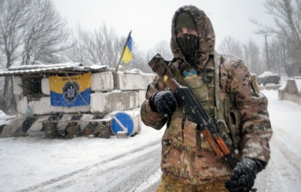 В штабе заявляют, что бойцы обеспечены зимней формой / Фото УНИАН