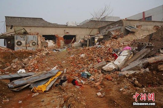 чжэнчжоу китай больница снос / chinanews.com чжэнчжоу китай больница снос / chinanews.com