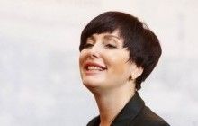 Police fine Ukrainian PM's wife for distracted driving