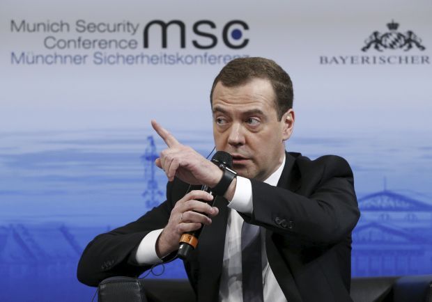 Медведев назвал подрыв Крымского моста "терактом" / REUTERS