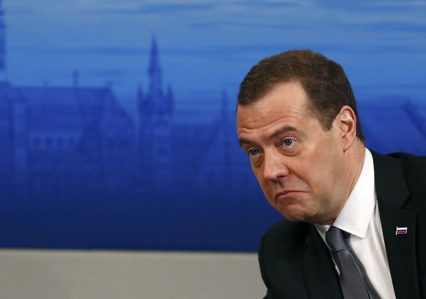 Медведєва депутат Держдуми назвав "ідіотом" / фото REUTERS Медведєва депутат Держдуми назвав "ідіотом" / фото REUTERS