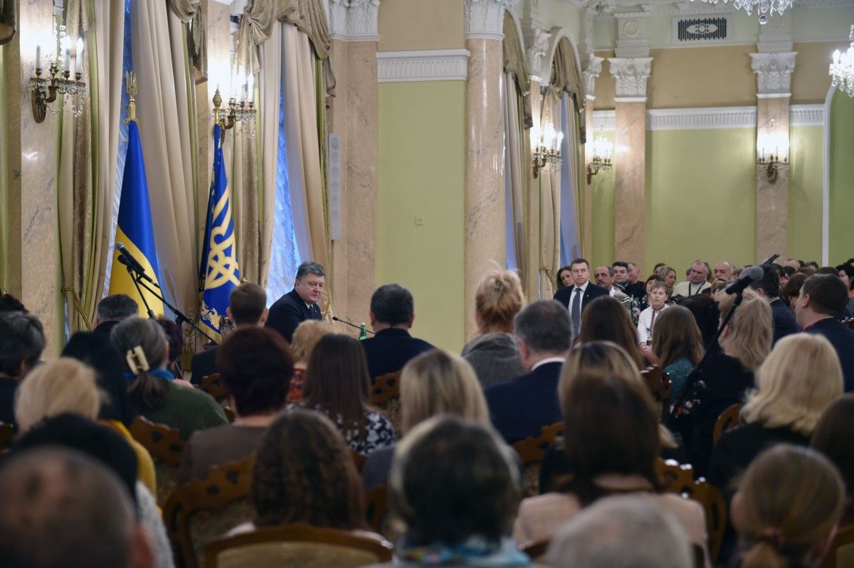 Ни один преступник не останется безнаказанным - Порошенко / Фото president.gov.ua Ни один преступник не останется безнаказанным - Порошенко / Фото president.gov.ua