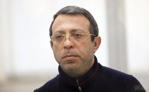 У Геннадія Корбана вилучили український паспорт / фото УНІАН У Геннадія Корбана вилучили український паспорт / фото УНІАН