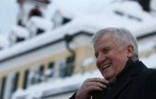 Премьер Баварии назвал безосновательной критику из-за запланированного визита в Москву