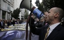 У Греції - страйк проти пенсійної реформи: паралізовано транспорт, закриті школи та лікарні (фото)