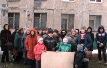 "Демони у владі": Жителі Москви попросили Обаму побудувати їм теплі будинки (відео)