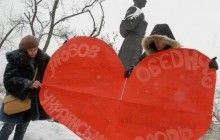 Третина чоловіків вважає, що "справжній чоловік не повинен показувати почуття" - опитування