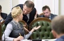 Батькивщина и Самопомощь будут собирать подписи за отставку правительства, Ляшко обещает поддержать