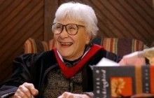 Умерла автор культового романа "Убить пересмешника" Харпер Ли