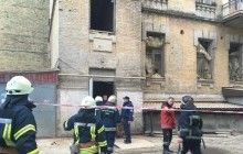 Из-под завалов дома в центре Киева достали двух человек в тяжелом состоянии
