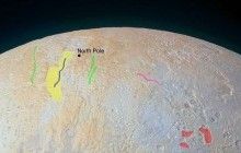 NASA показало снимок ледяных каньонов на Плутоне