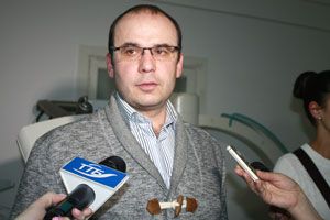 Колективу Тернопільської ОДА представили нового заступника голови Юрія Юрика Колективу Тернопільської ОДА представили нового заступника голови Юрія Юрика