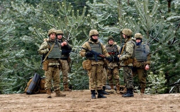 Военные / Фото УНИАН Военные / Фото УНИАН