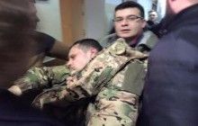 "Азовец" Краснов потерял сознание в суде во время вручения подозрения: обвиняют в терроризме (фото)