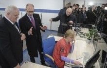 Депутат розповів про вплив можливої світової кризи на Україну і відставку уряду