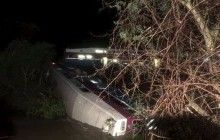 У Каліфорнії зійшов з рейок пасажирський потяг, є постраждалі (фото)