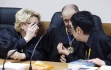 Суд отказал обвинению по делу "бриллиантовых прокуроров" в отводе судей