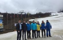Міністри вирішили провести чемпіонат України з гірських лиж без снігу (фоторепортаж, відео)