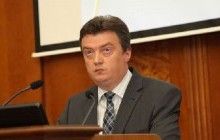 У Києві п'яний помічник нардепа влаштував "шоу" та кликав Гройсмана на допомогу (відео)