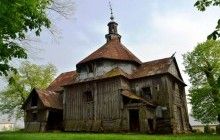 Поляк фотографирует заброшенные греко-католические церкви и публикует в социальных сетях