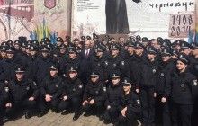 В Черновцах принесли присягу патрульные полицейские (фото)