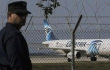 Hijacked EgyptAir plane: most passengers freed