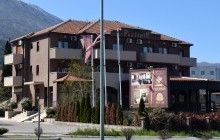 Чорногорія депортувала 43 росіян та 15 інших іноземців, що виявилися адептами "Аум Сінрікьо"