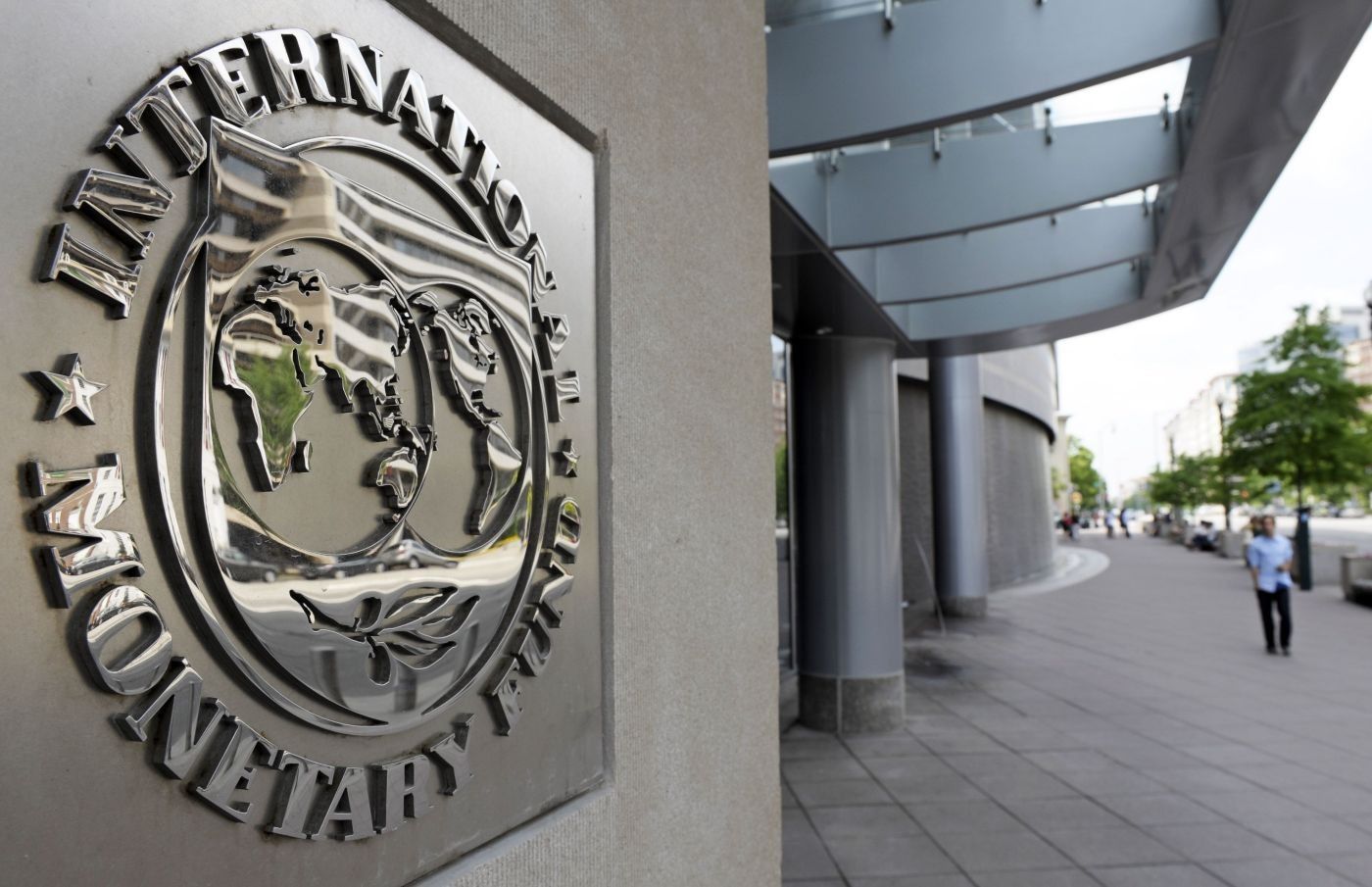 The IMF gave a disappointing outlook on Ukraine / www.euractiv.com