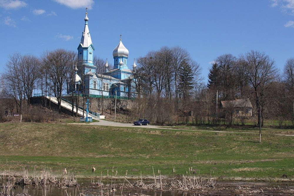 Зі Свято-Миколаївської церкви вкрали дві цінні ікони / Фото: ishchuk.net Зі Свято-Миколаївської церкви вкрали дві цінні ікони / Фото: ishchuk.net