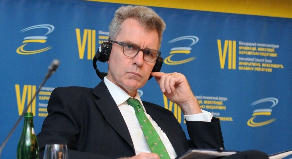 Pyatt bids adieu to Ukraine