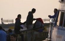 European Commission wants to agree with nine countries to take back migrants