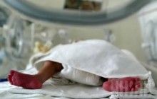 В Черновцах сиамских близнецов перевезли из роддома в детскую больницу