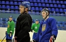 В сборную Украины по хоккею подъехали легионеры