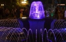 У Тернополі невідомі вкрали 20 водостічних решіток у центрі міста та понищили лавки