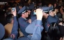Rallies in Armenia over Lavrov visit grow into clashes with police