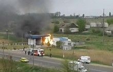 Вибух на АЗС в окупованому Криму: з'явилися фото і відео з місця події