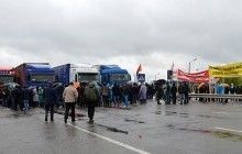 Полиция расследует проникновение людей в балаклавах в кабинет начальника Волынской таможни в ходе протеста (фото)