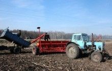 Українські аграрії почали сівбу ярових зернових