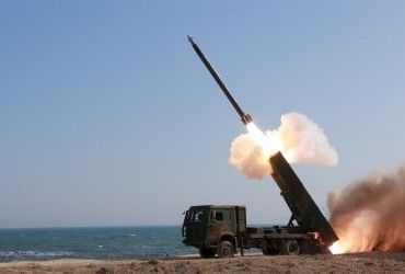 КНДР випустила по південнокорейському острову 200 артснарядів, мешканців евакуювали