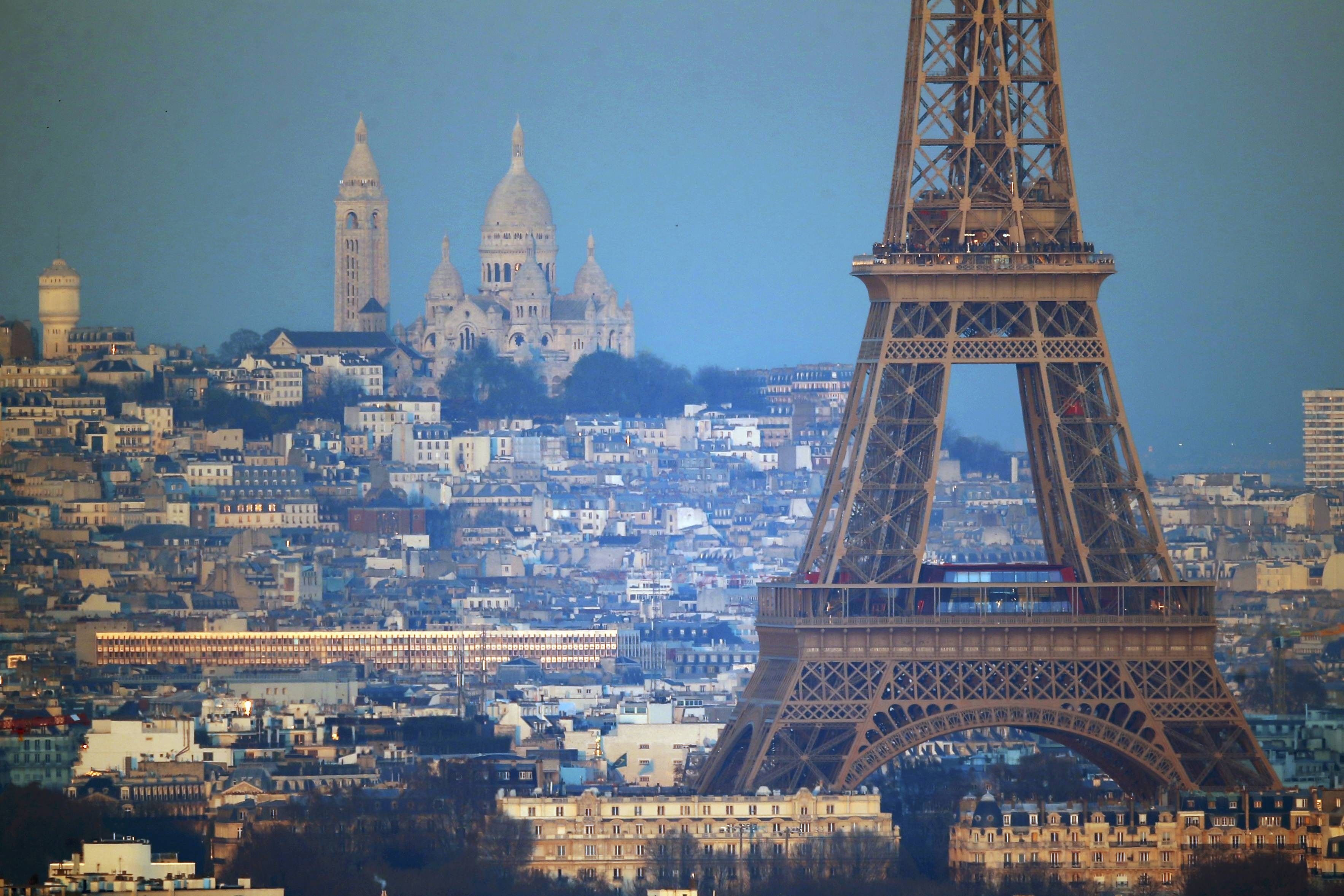 Вид на Париж / фото REUTERS 
